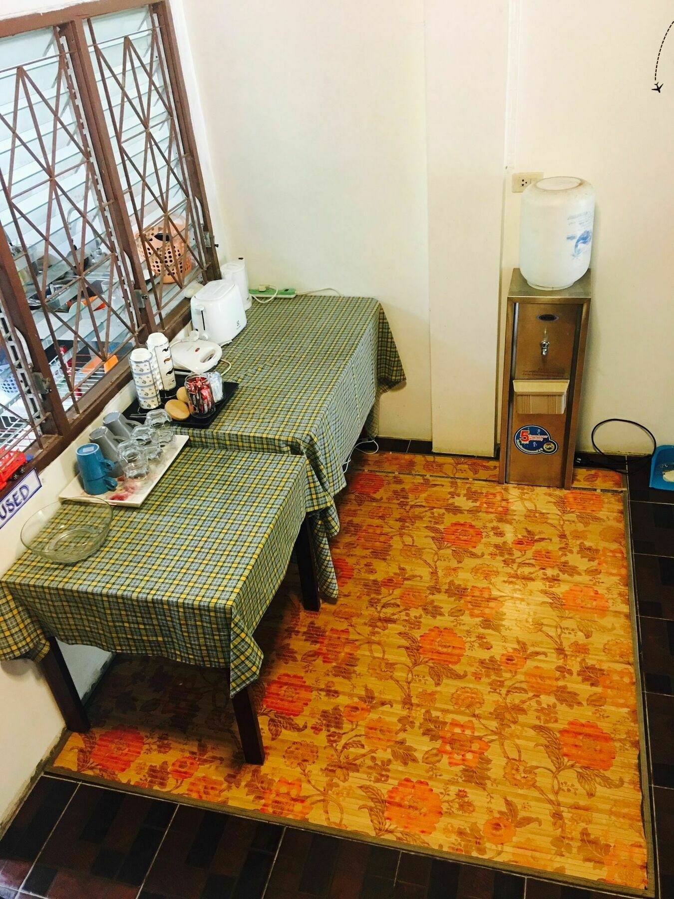 Lanta Friendly House Hotel Koh Lanta Bagian luar foto