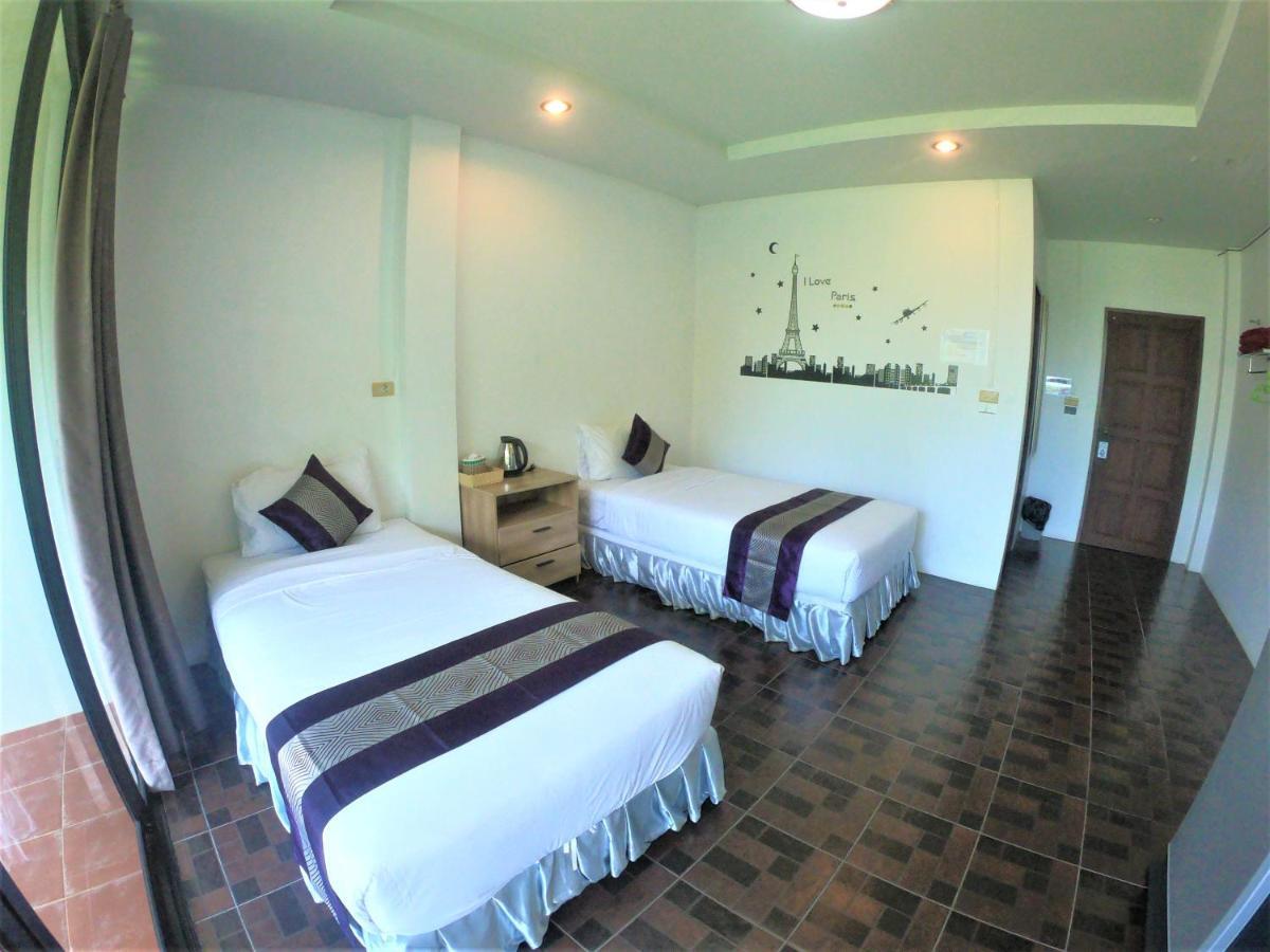 Lanta Friendly House Hotel Koh Lanta Bagian luar foto