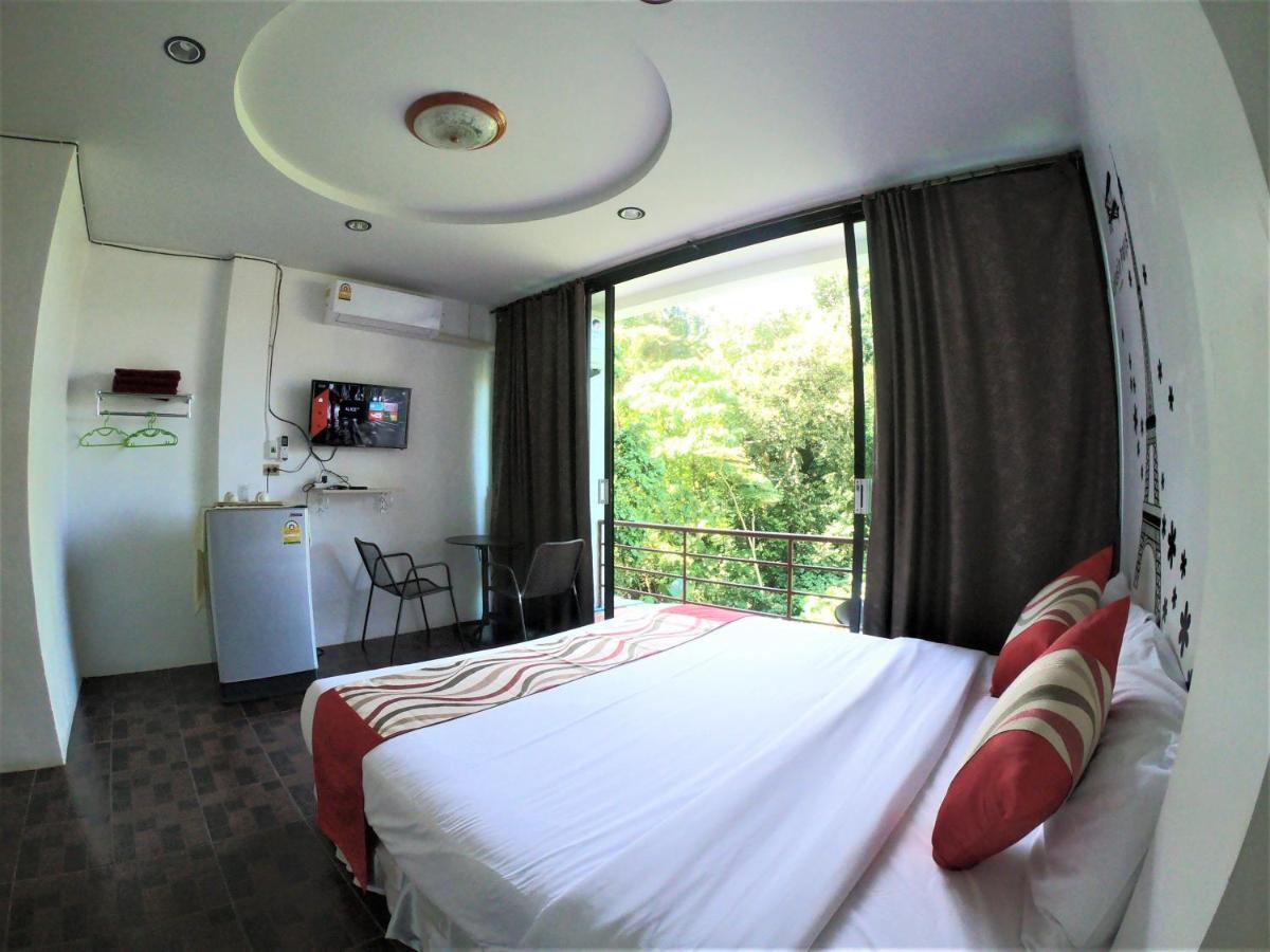 Lanta Friendly House Hotel Koh Lanta Bagian luar foto